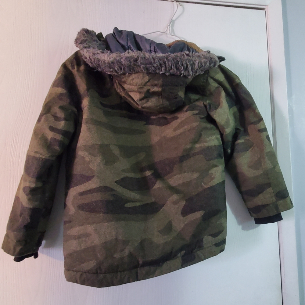 Columbia Boy XS (6/7) Hooded Camouflage Down Onni-Heat Winter Jacket - Picture 2 of 9